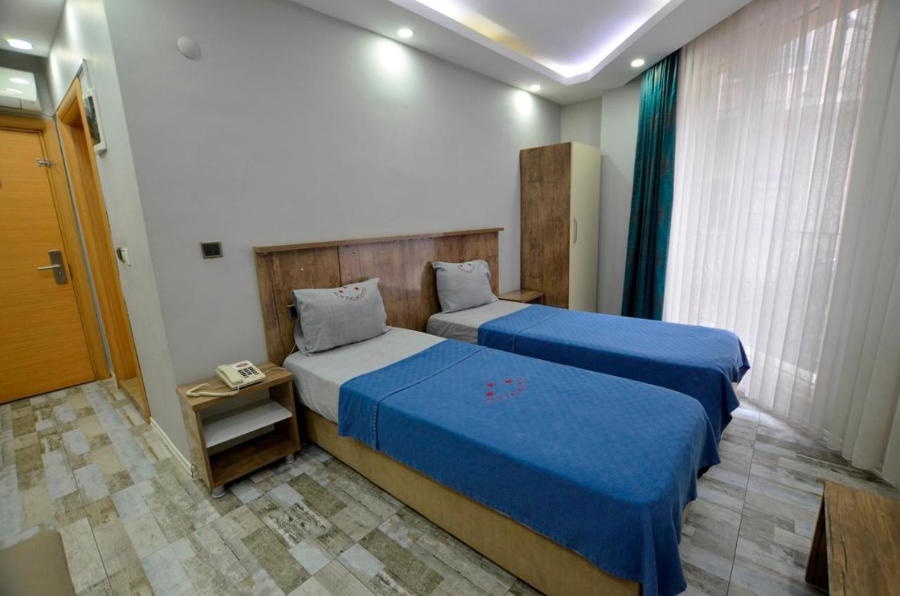 Tuem Palace Otel Bandırma Esterno foto
